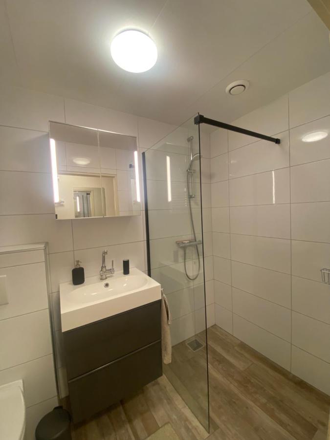 Bed and Breakfast Benbzuiderzee Хаттем Экстерьер фото